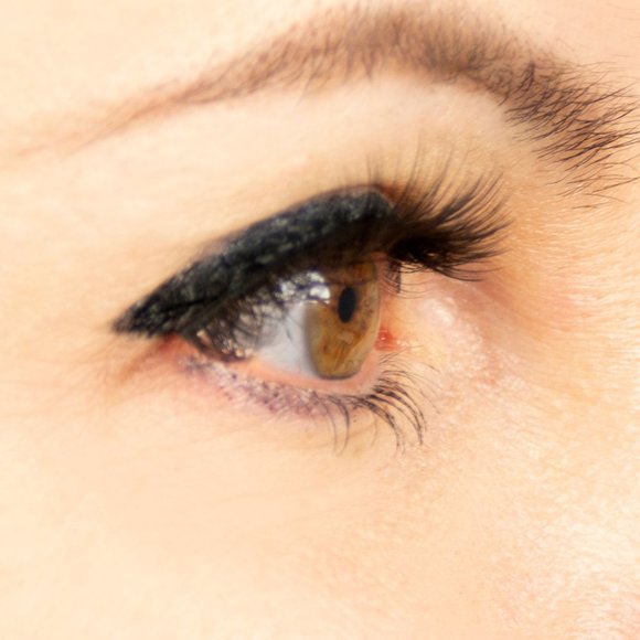 NEW! Wonderlash Magnetude Magnetic Lashes - Picture 5 of 6